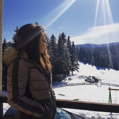 HadisaHodzic's profile picture. “Be a free thinker and don't accept everything you hear as truth. Be critical and evaluate what you believe in.” ⚖️