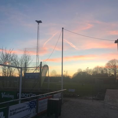 rismedkylling's profile picture. 