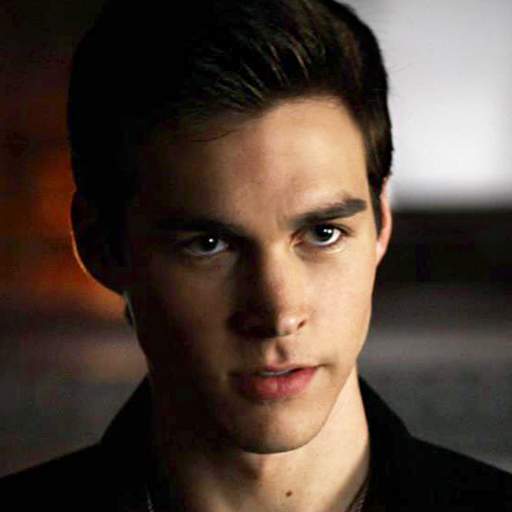 You know what The Fool in Tarot is? The void. The Naught and The Beginning of All at once. A greater power in an unlikely vessel... that is me. |21+ #fanfiction