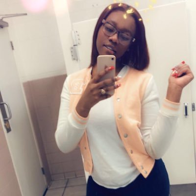 oueshayyyy's profile picture. ✨I’m that somebody that makes everybody feel like their Somebody. ♊️😝 RIH RICH. RIH QUEZ. Rich4life💙💙💙💙💙                   Ferris State University 🐶