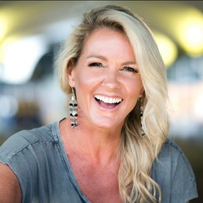 Founder of the 90 Day Achievement Detox - for Achievers / Pleasers and Perfectionists; Coach & Mentor; Author; Beach hunter, Adventurer, Explorer