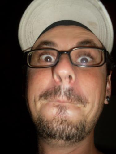 jei_che's profile picture. 29 years -  Advertising Student