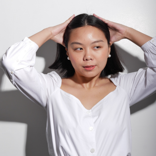 rossduu's profile picture. aged mildly // header artist: kurt ard