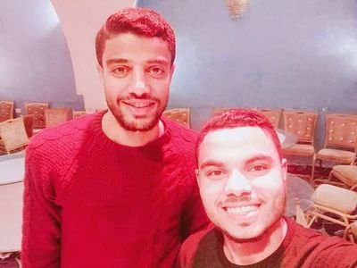 أهلاوووى😍كتالوووونى❤
بعشق البرسا 💪😍😍وميسى❤😍😍 وبوسكيتس💙😍😍
حظى ف الغالب فقرى😐😐 دخلنى علوم😢
والأسوأ جامعة بني سويف😭😭
مبحبش اكسف حد واحب ابقى لوحدى