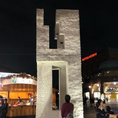 hideokya's profile picture. ヤクルトとお笑いと嵐が大好きです。出没場所は主に神宮球場です。寒い中での神宮の日本シリーズに行きたいです。