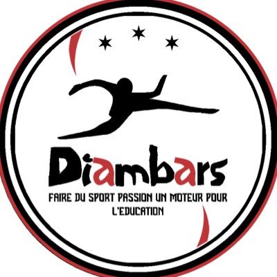 Antenne de @Diambars 🇸🇳, Diambars Aquitaine et ses guerriers de @KedgebsBDX aident les jeunes des quartiers défavorisés grâce au pouvoir social du sport.⚫️🔴