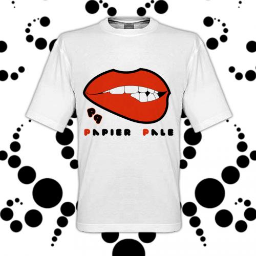 PapierPale's profile picture. Let The Clothes Do The Talking...