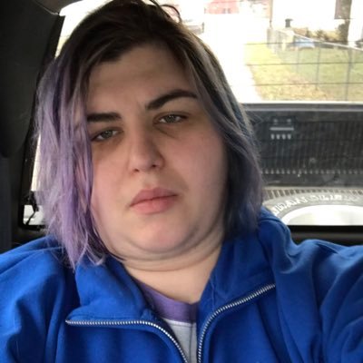 HI I love all of my pets how is my best friends and my baby too and I have two dogs and one puppy and two cats too and I am mom to them. 🐕🐈🐶🐱🛍❤️💄💋🎀😘
