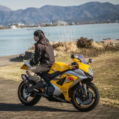 2580This's profile picture. 趣味全開アカウント  ヘ(・・ヘ)。。