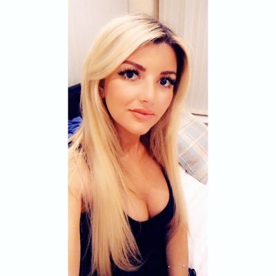 ellehey3's profile picture. Ellhey2- instagram