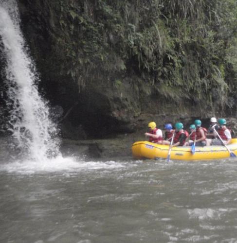 AdventureAhora's profile picture. We write about the best adventure travel companies and the deals they offer.  We're hoping to show you that travel can still have a little adventure in it!