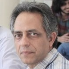 I am a faculty member at the Center For Complex Networks & Social Data Science.