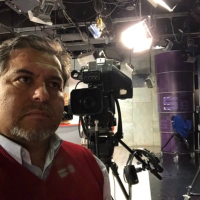 Periodista de la Región del Biobío. Fundador de @SaladePrensaCL El Periodismo será libre o no será