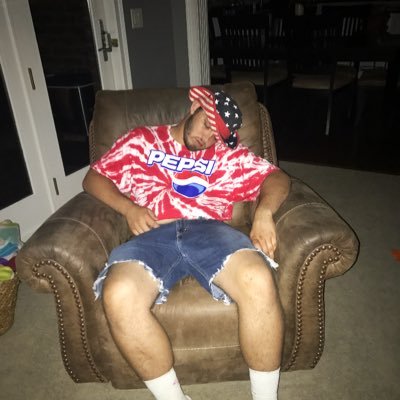 C_Payne_'s profile picture. Big Busch light guy #buckeyenation #whodey #redlegs #wrestling #Rossalum