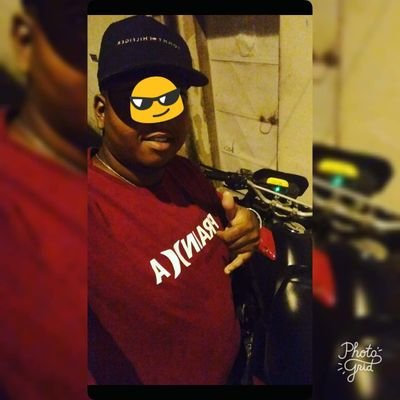 lipe28f's profile picture. viva e deixa viver 🍁
só paz e tranquilidade 🎈🎈🎈🎈