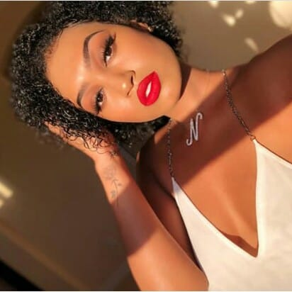 👄I am not tring to be sexy its just my way of expressing myself when i move around.👄