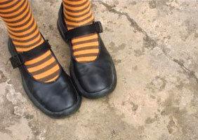 alicewonderscom's profile picture. The online shopping realm for bags and accessories. Go down the Rabbit Hole at http://t.co/TfzmqE61JE