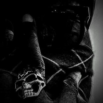 kpzzle_x's profile picture. Ink_Heart. Writer. Free Bird.