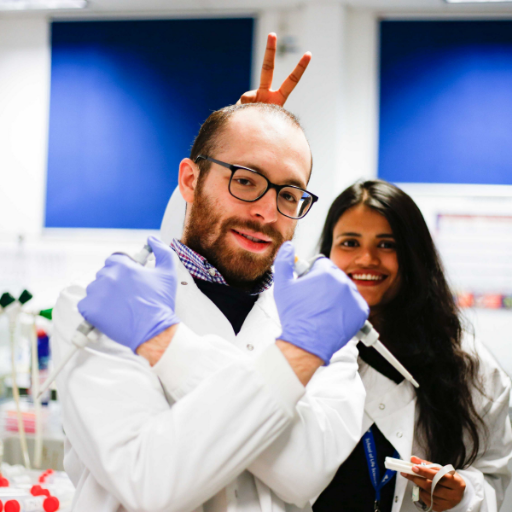 PhD student w/ @Munelectro & @Patrick_Unwin at Warwick, UK.
Electrodynamics in bacillus spore germination.
Opinions are from my cat Claude 😼