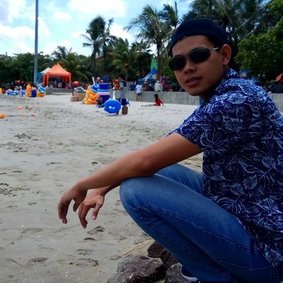 shafwan_azzam's profile picture. study hard is the key to get success & Al-adabu fauqal 'ilmi . Facebook: shafwan azzam, Always support @fatinSL