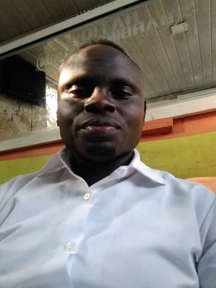 Emmanue01840287's profile picture. I believe in possibility