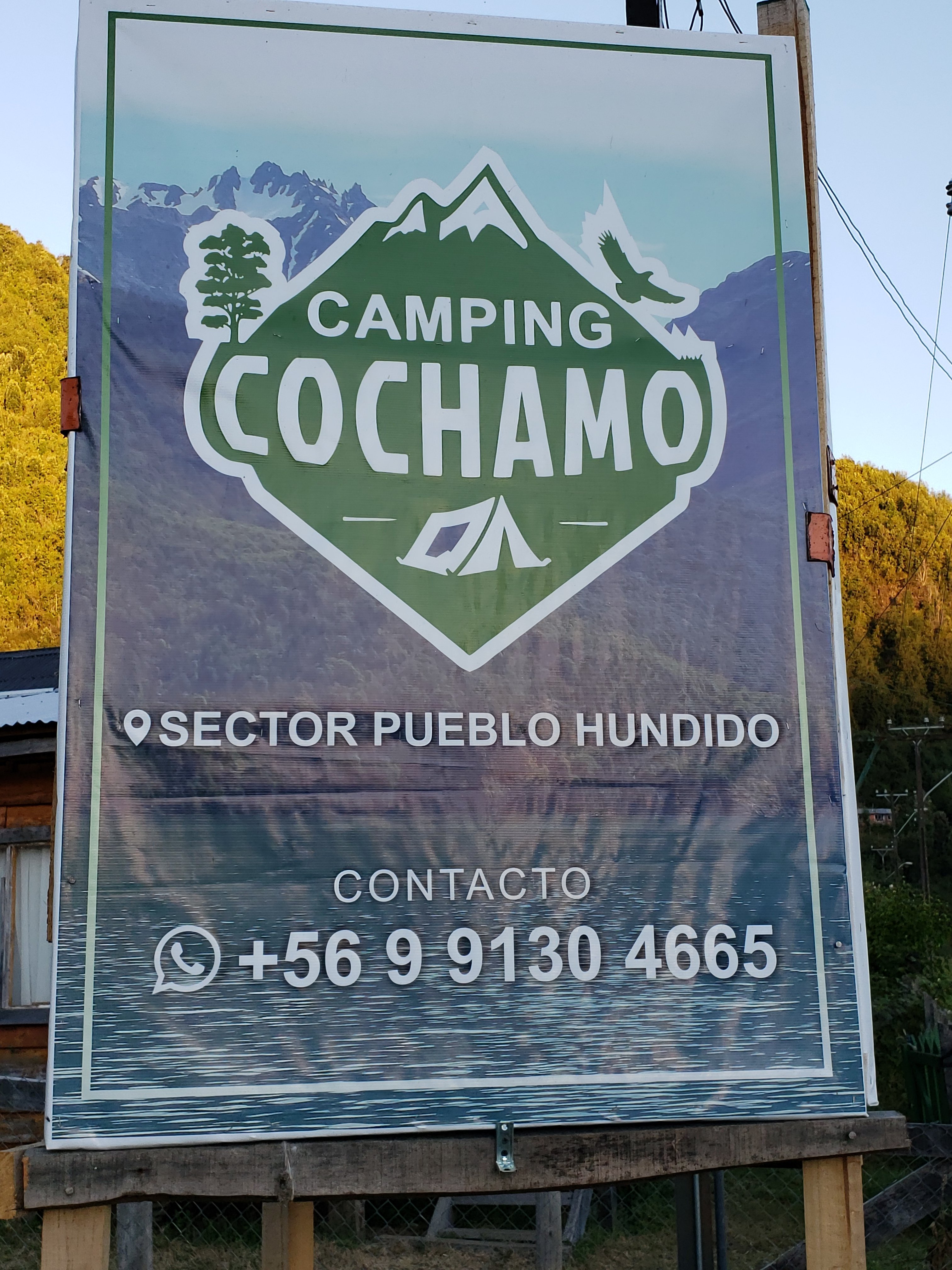 Camping Cochamó Pueblo Hundido, un lindo lugar donde disfrutar del sur de chile, en carpa, cabañas, minidepartamentos y residencial, los esperamos todo el año