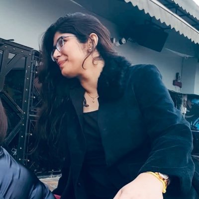 missmaammadame's profile picture. Ladder in world full of snakes. #lawyer