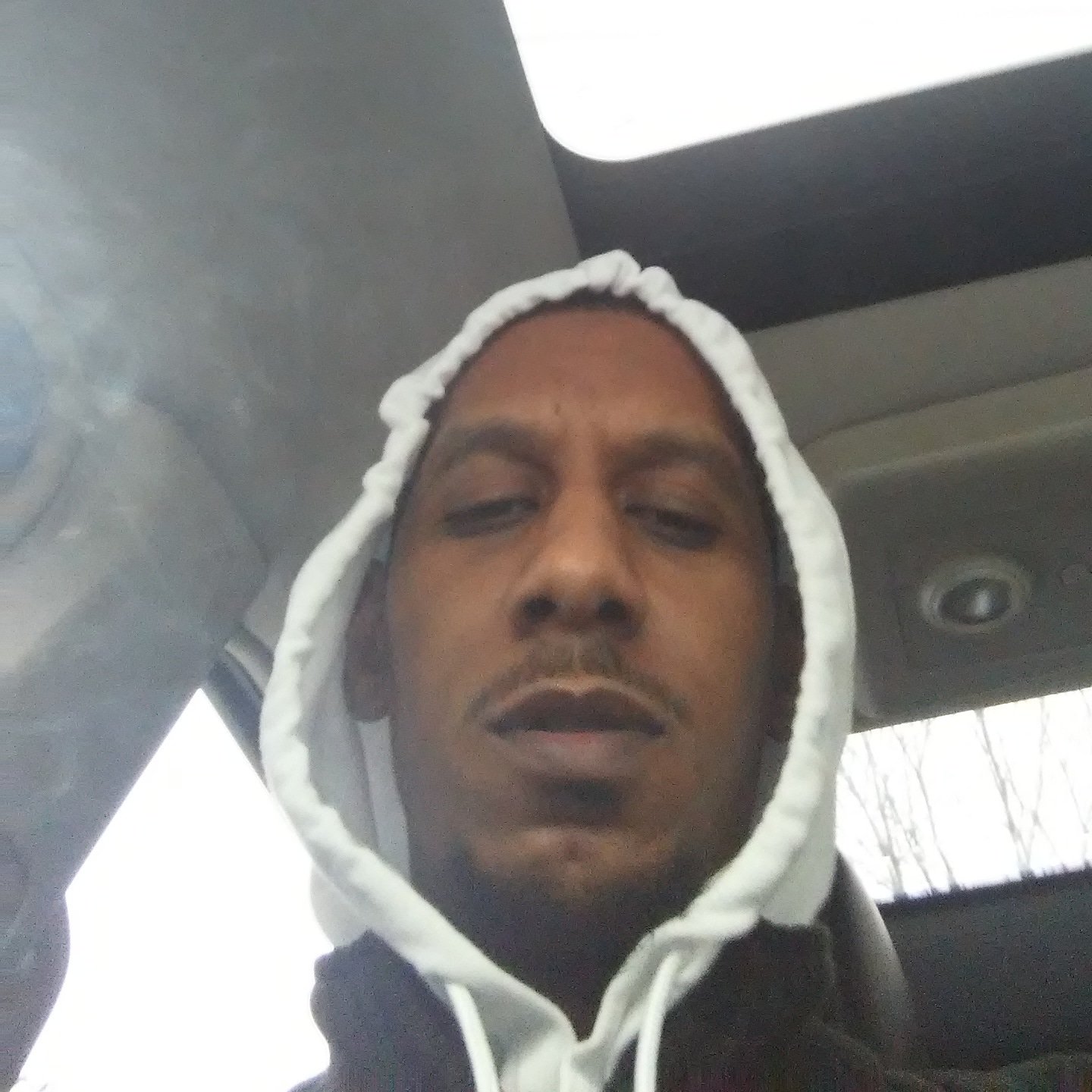 GosleyTahric's profile picture. I'm one that believes in self empowerment, and there is no better love then self love ✌❤