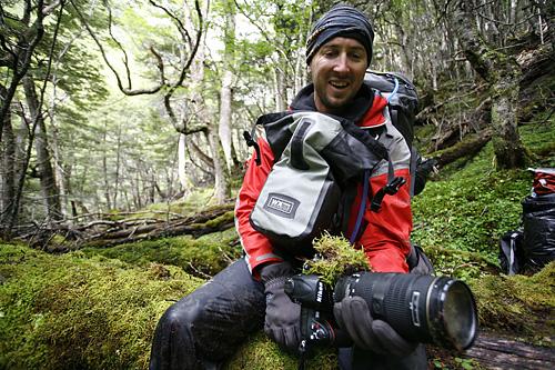Professional happy snapper, travel bum, salt water addict, sponsored photog, wanna be coffee snob, overuse the term 'happy days' ... Life is good!