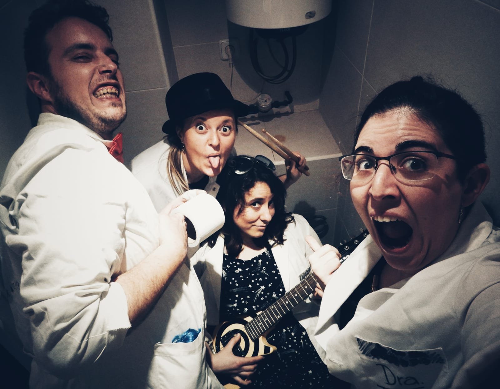 Las Biolocas somos un grupo de rock/loquesea con versiones biológicas de tus canciones favoritas. biolocas.phd@gmail.com
Instagram: @lasbiolocas