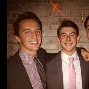 GrubeDoobyDoo's profile picture. groobs // ocho cinco