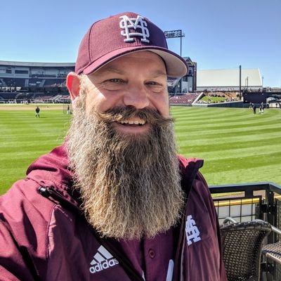 Wildlife biologist. Hunter. Dog lover. Music lover. Beer connoisseur. MSU Bulldog. Baseball fan. #HailState
#LiveBearded #BeGrateful #DoBetter