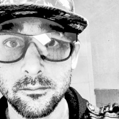 Artist, Music engineer, Producer, engineer, techie, , graphic designer, 🎧🎤🎹, 🎬,YouTuber. #DustoMusic #DoWhatuLove #AplusApparel #featureme