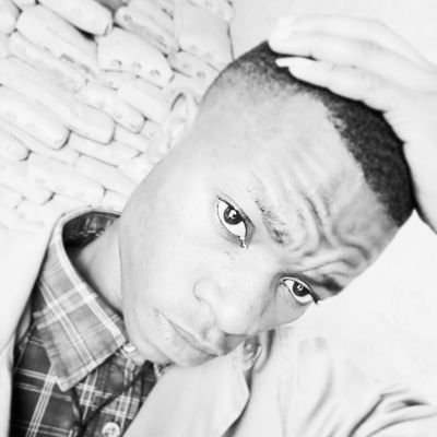 AlhamedAssan's profile picture. 💰Pas des gros deal que des risques fort💰