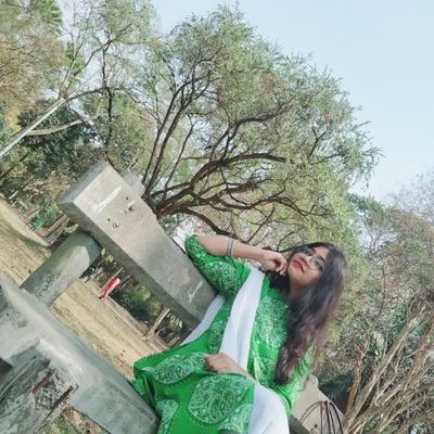sabalaba_sabuka's profile picture. I am Sabrina Hossain!!Very fun loving and love to meet new people!!Discover things!Books lover too,Want to travel the world!!Who knows what happens next???!!