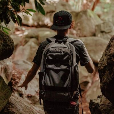 Joe White //Freelance QA
//Twitch Affiliate// Disc Golfer// #kazookroo // https://t.co/0ENtNfTAAE //
business inquires: Joe_white978@yahoo.com