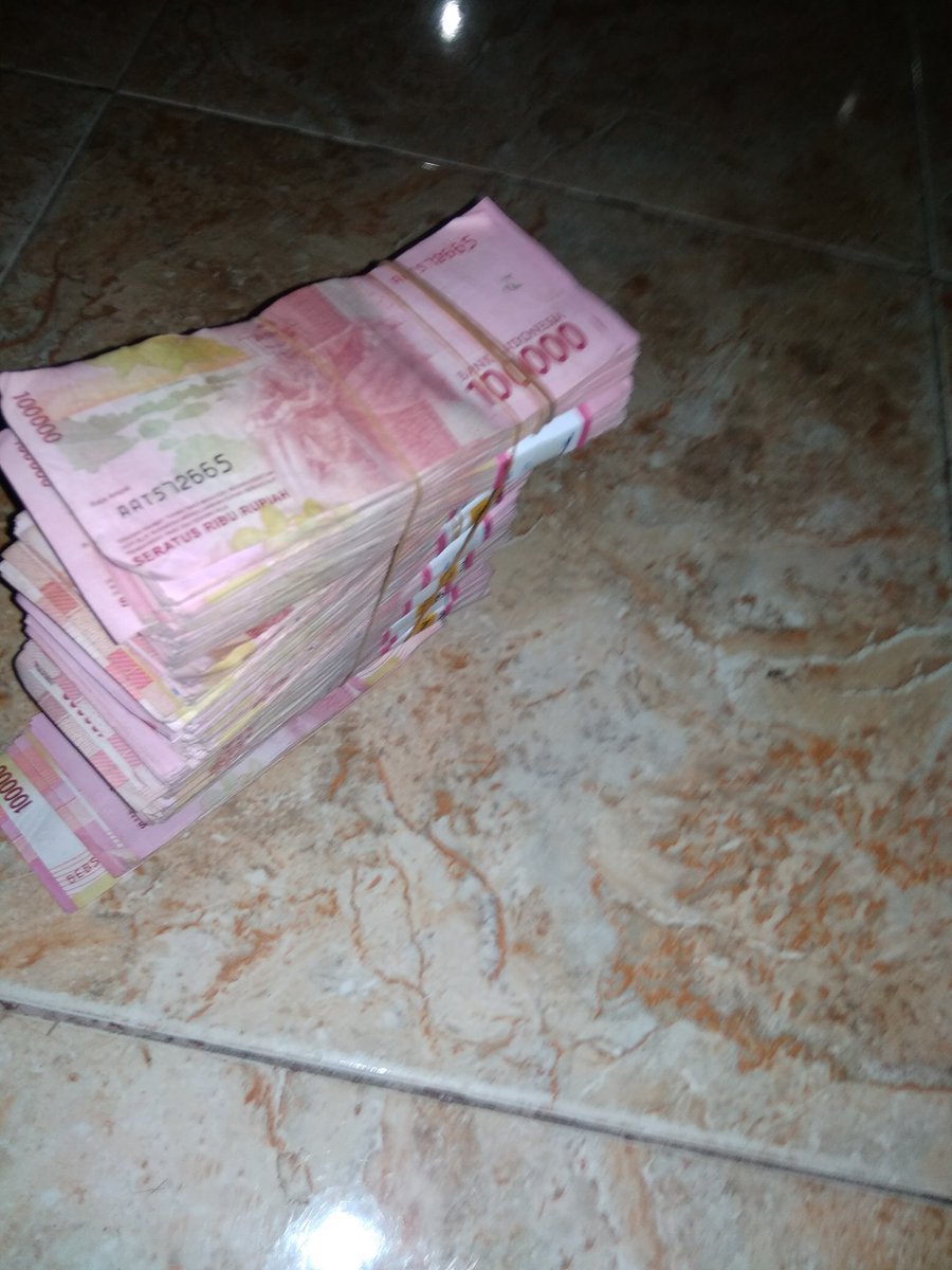 Ferryardhiansy2's profile picture. Pingin di puasin tiap hari