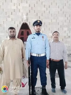 shakeel20643731's profile picture. 