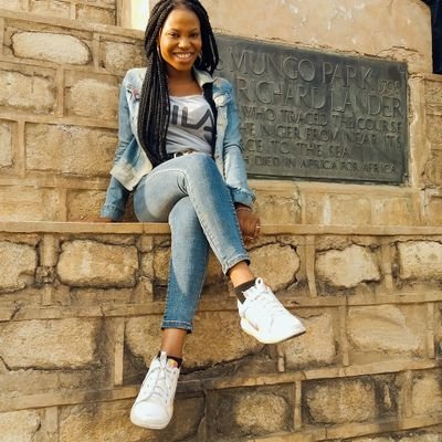 oyin__kansola's profile picture. love. live. explore.