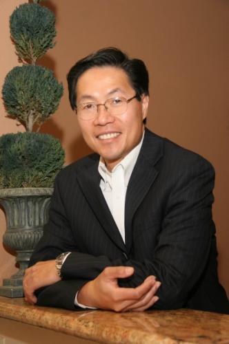 Facial Cosmetic & Ophthalmic Plastic Surgeon. M.D, Board Certified, CEO and Founder of Faces!