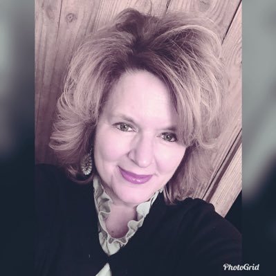 quiltcrazygal's profile picture. 