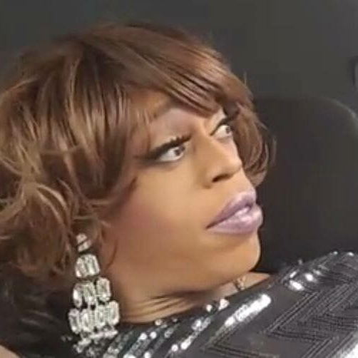 fried_chick3n_'s profile picture. 