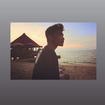 AlbrtsRobinW's profile picture. Stay humble