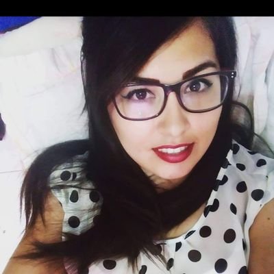 el pasado son como los sueños solo viven en tu mente por que es donde los recuerdas .....
