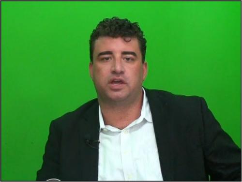 I Help You Get Hired.
Key Words: Job Seeker Training, Recruiter, Recruiting, LinkedIn, Social Media, Dad, Tampa