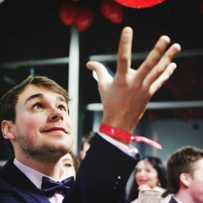 ConstantSimon's profile picture. Étudiant en 6ème année de pharmacie 🐍💊@unilim - Ancien Élus UFR Pharmacie💼 - Ancien Président à @ace2mpl