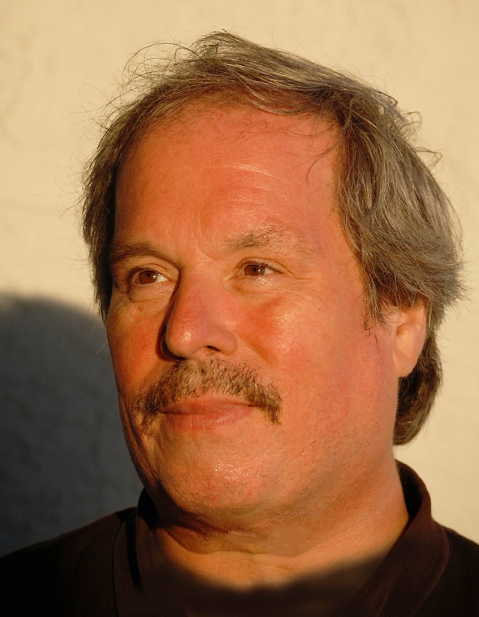 Sandy McIntosh has published sixteen volumes of nonfiction, prose, and poetry. He has written for major publications.