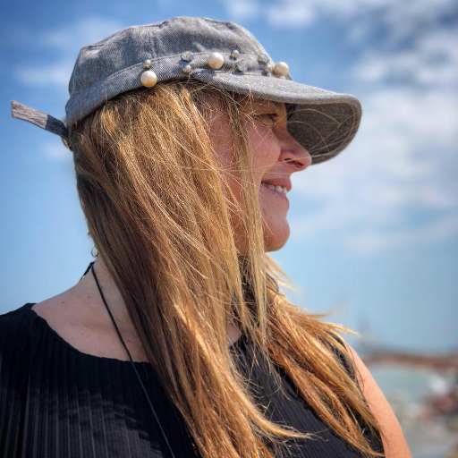 ConnieDiMaria1's profile picture. Connie Di Maria enjoys writing and producing her music.
Electronic Music “Coming Soon"
https://t.co/2v82YlqYKy