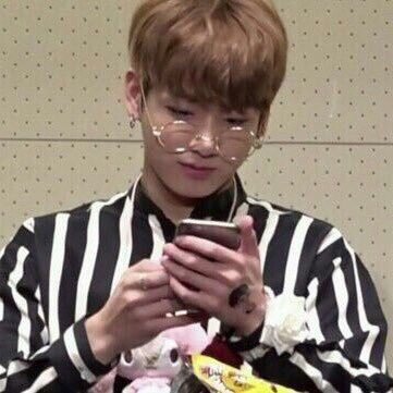 babybangtan771's profile picture. 💎MY ANGEL MY WORLD💎 ◡˘͈ ૢᵕ ˘͈ ⠤ ❝𝓎𝑜𝓊’𝓇𝑒 𝓂𝓎 𝓈𝓌𝑒𝑒𝓉 𝒶𝓃𝑔𝑒𝓁; 𝓉𝒽𝒶𝓃𝓀𝓈 𝒻𝑜𝓇 𝑒𝓍𝒾𝓈𝓉𝒾𝓃𝑔❞ ↳