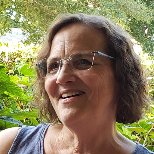Senior Education and Outreach Manager @Artstor, @JSTOR Former teacher, aspiring weaver, spinner and organic gardener. Dogs and cats both welcome.